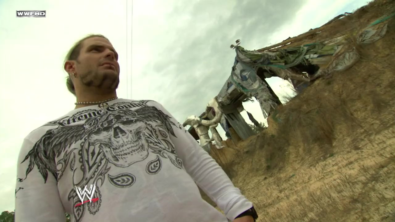 WWE: Twist of Fate - The Matt and Jeff Hardy Story screenshot 2