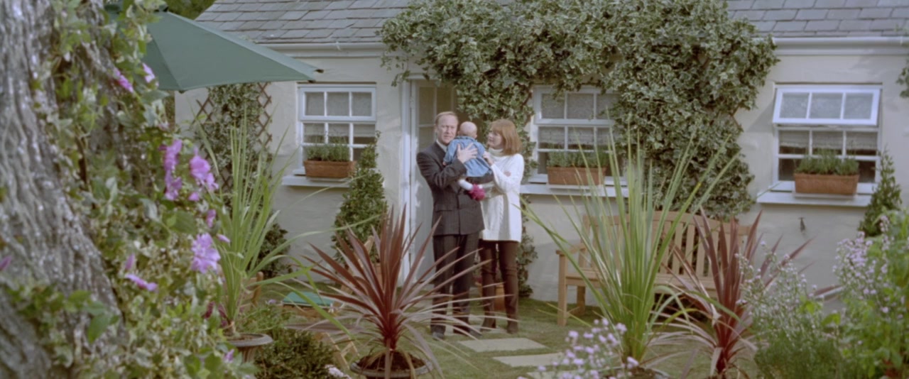 Tom's Midnight Garden screenshot 1