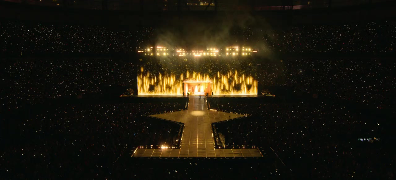 Taylor Swift: The Eras Tour - The Final Show screenshot 3