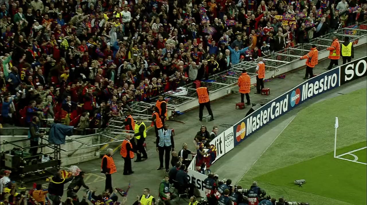 Take the Ball, Pass the Ball: The Making of the Greatest Team in the World screenshot 1