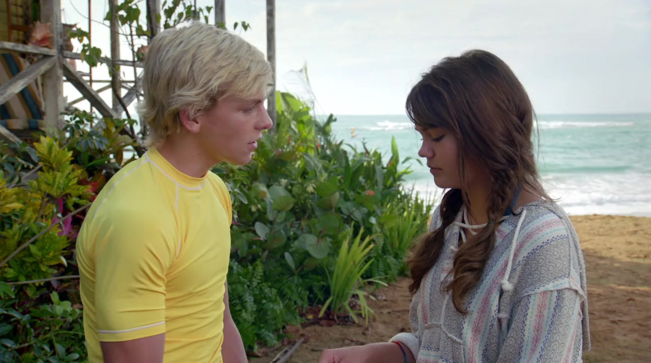 Teen Beach Movie screenshot 2