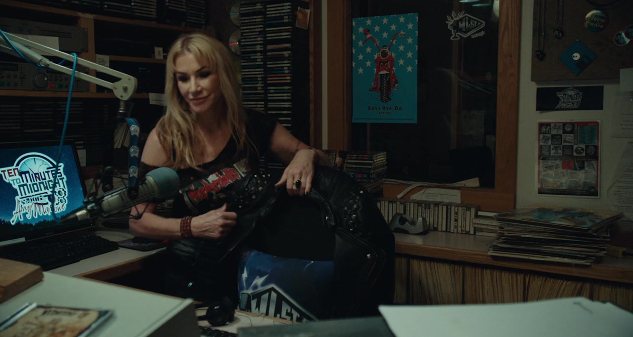 Ten Minutes to Midnight screenshot 1