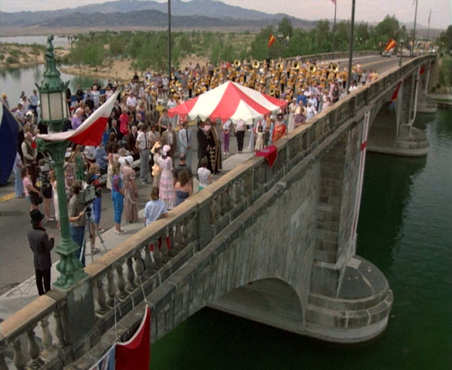 Bridge Across Time screenshot 1