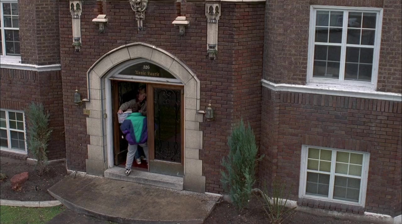 Terror in the Family screenshot 1