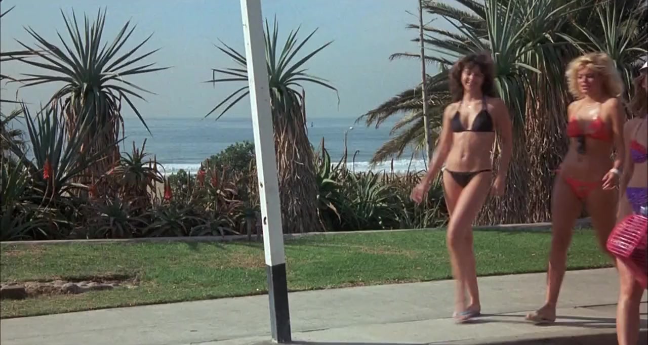 The Malibu Bikini Shop screenshot 1