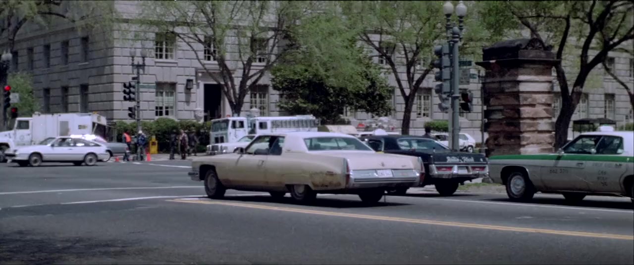 The Man Who Wasn't There screenshot 3