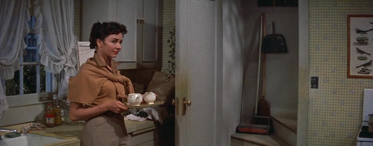 The Man in the Gray Flannel Suit screenshot 1