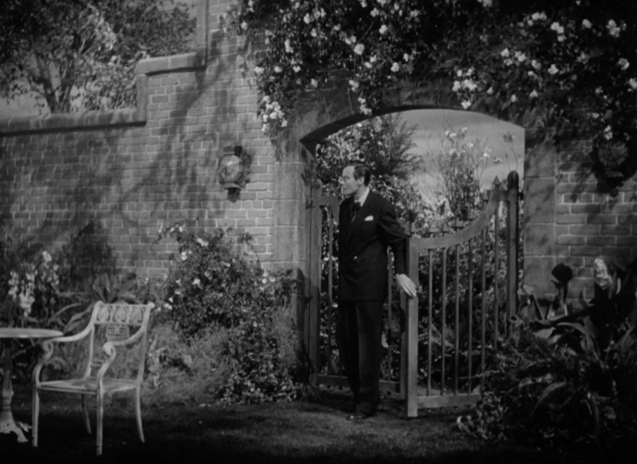 The Man in Half Moon Street screenshot 1