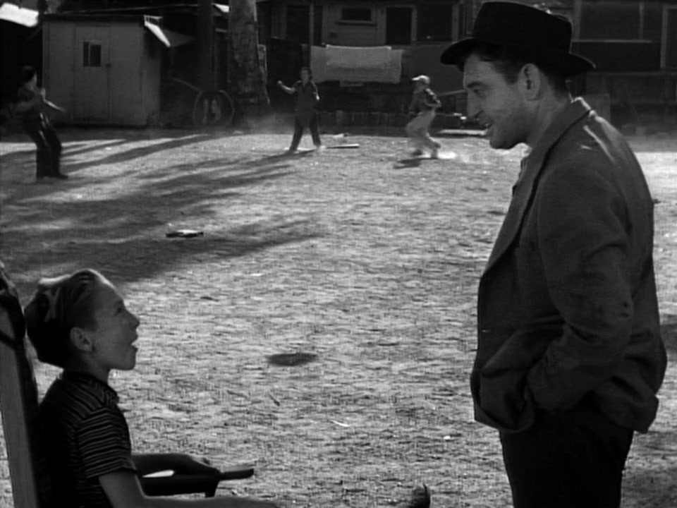 The Mark of the Whistler screenshot 3