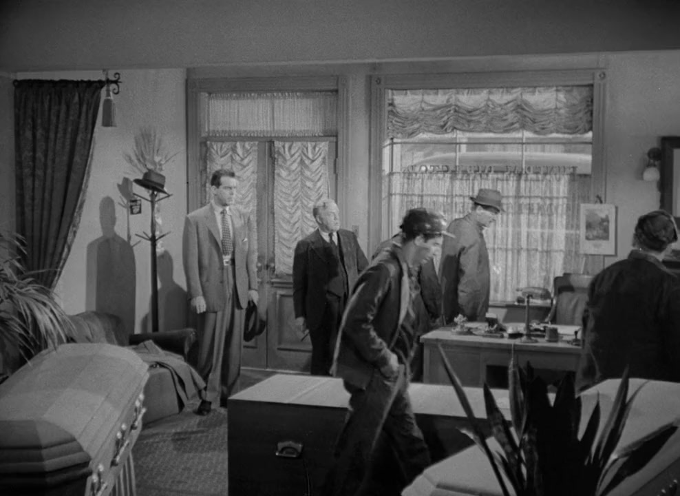 The Miracle of the Bells screenshot 2