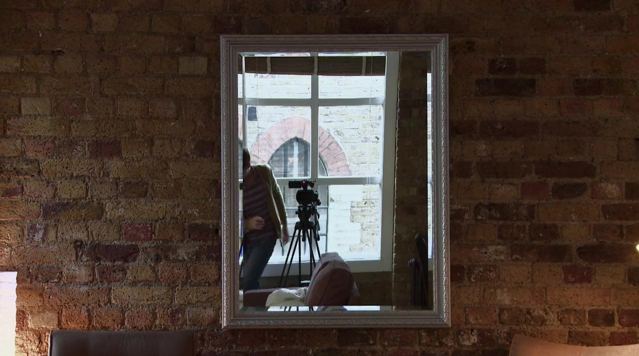 The Mirror screenshot 1