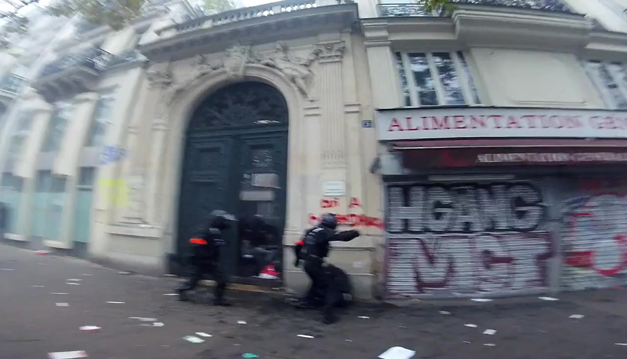 Un pays qui se tient sage screenshot 1