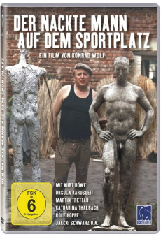 Der nackte Mann auf dem Sportplatz (1974) poster