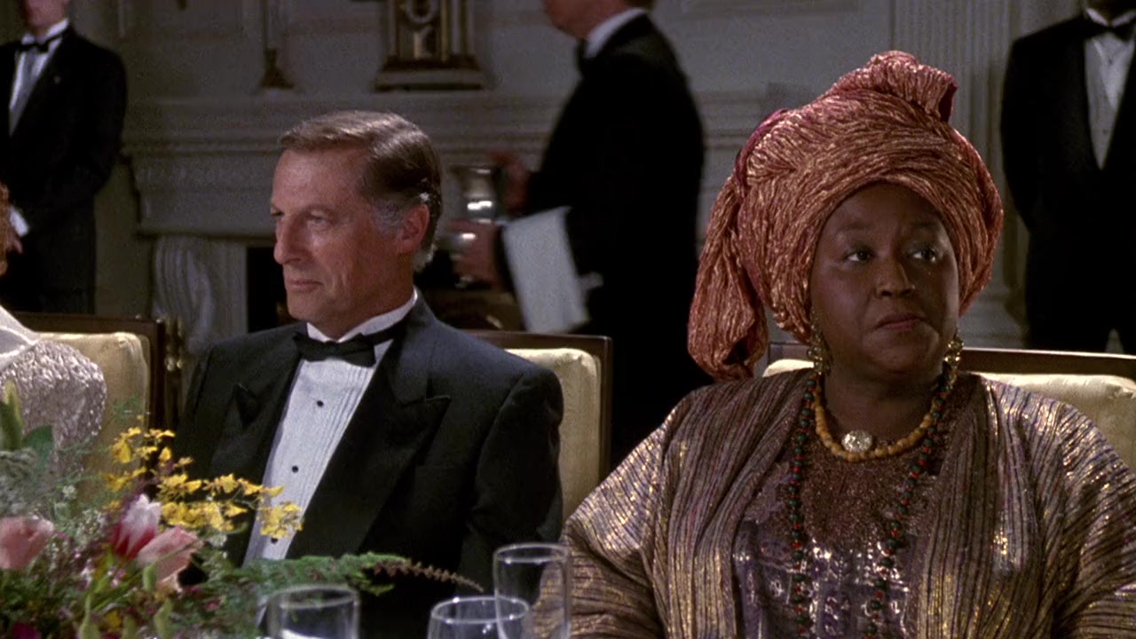 The Naked Gun 2½: The Smell of Fear screenshot 1