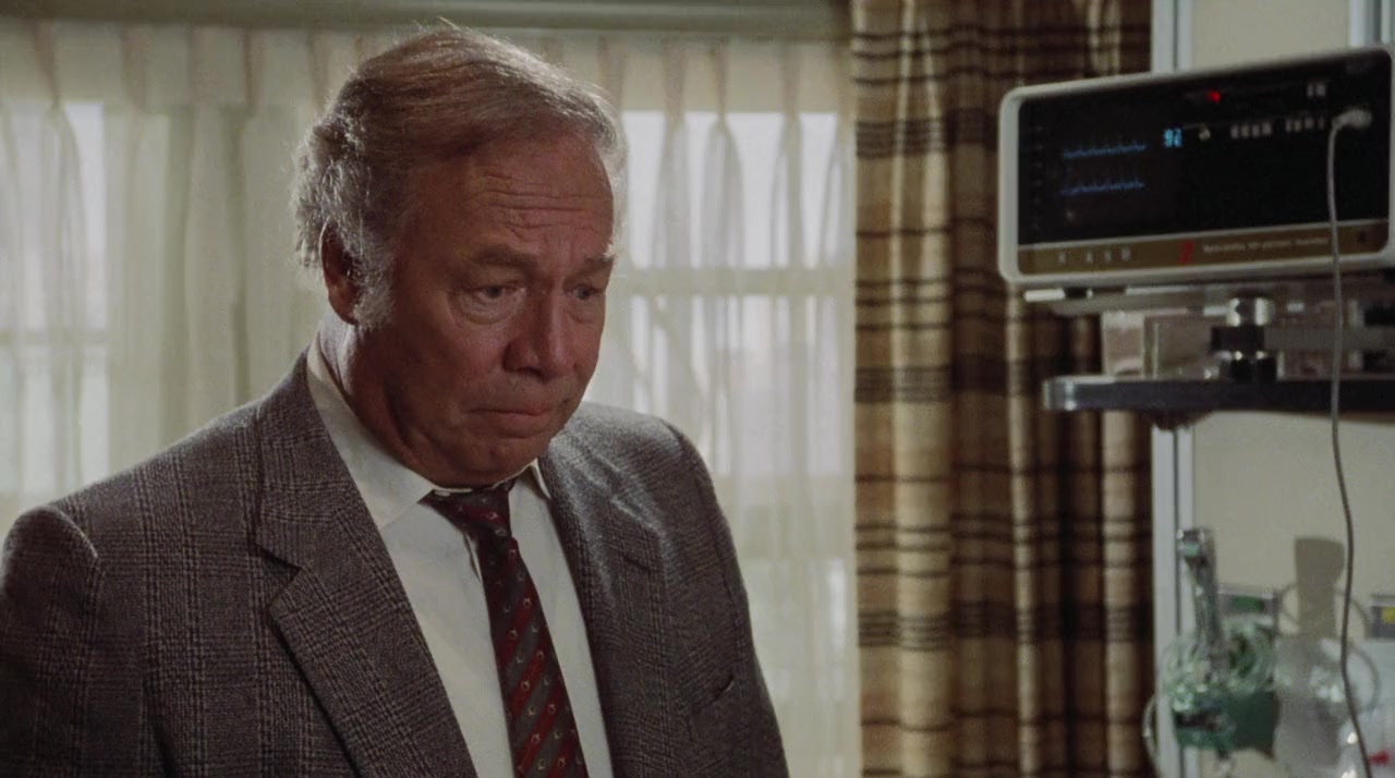 The Naked Gun: From the Files of Police Squad! screenshot 3