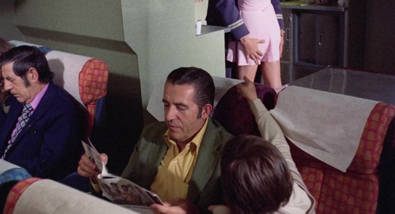 The Naughty Stewardesses screenshot 3