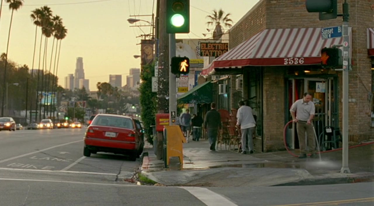 The Neighbor screenshot 1