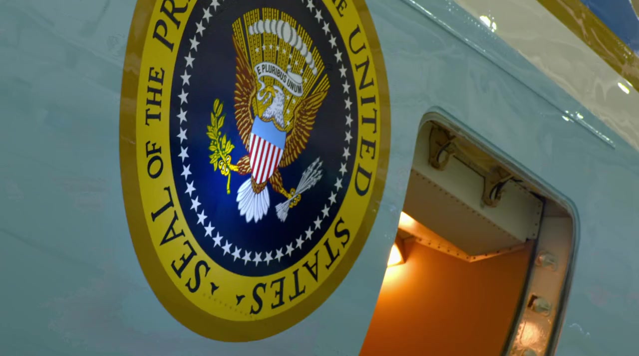 The New Air Force One: Flying Fortress screenshot 3
