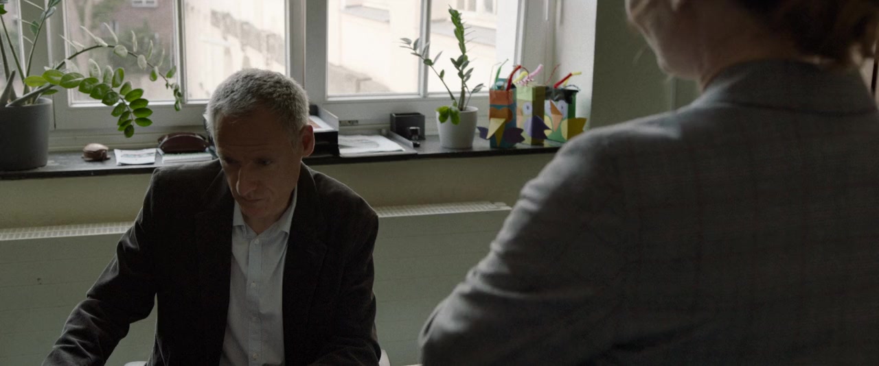 The Operative screenshot 3