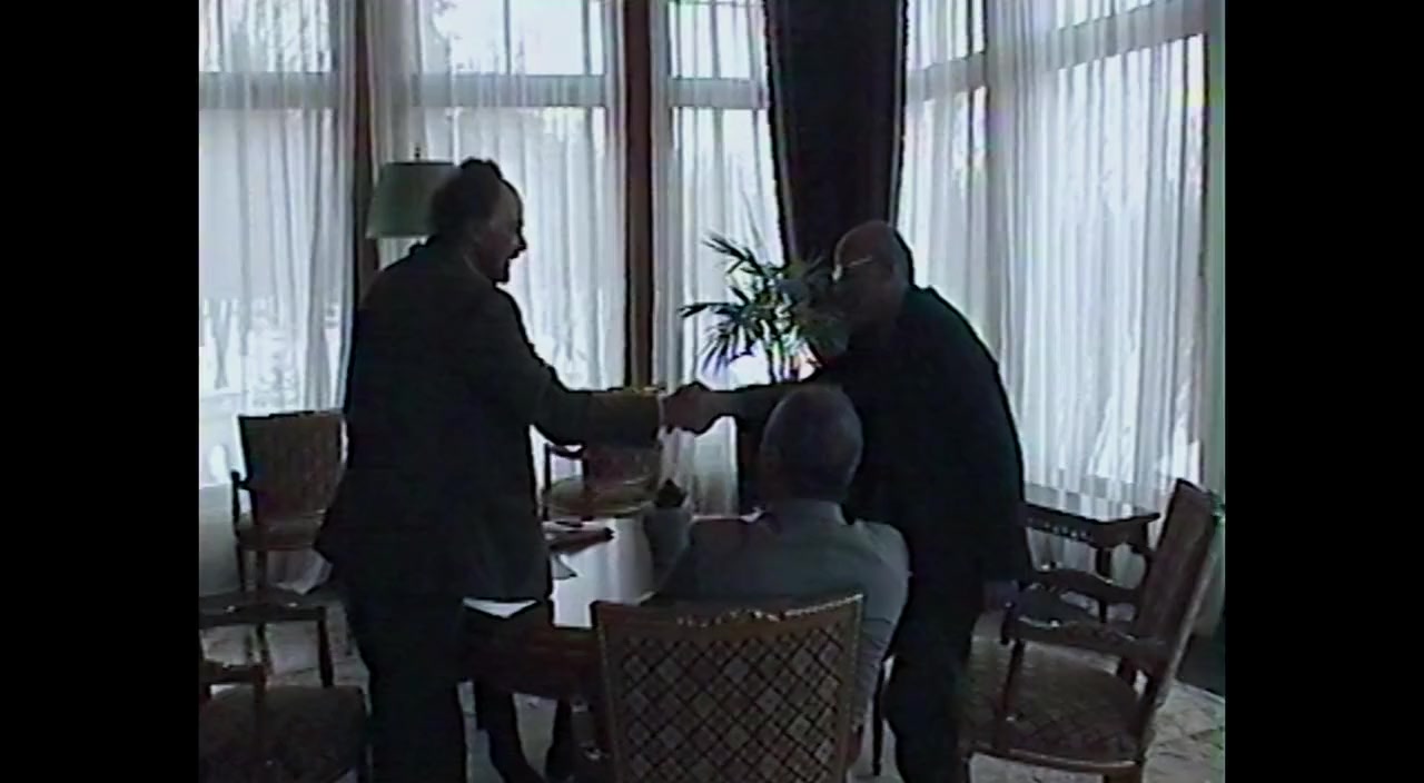 The Oslo Diaries screenshot 3