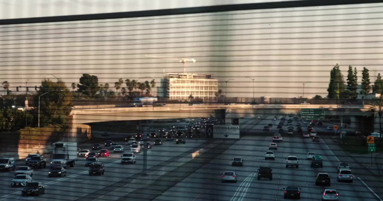 The American Dream and Other Fairy Tales screenshot 3