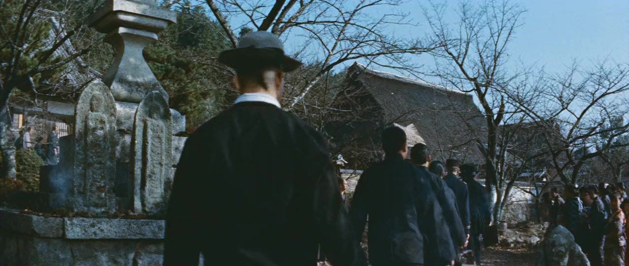 The Barbarian and the Geisha screenshot 2