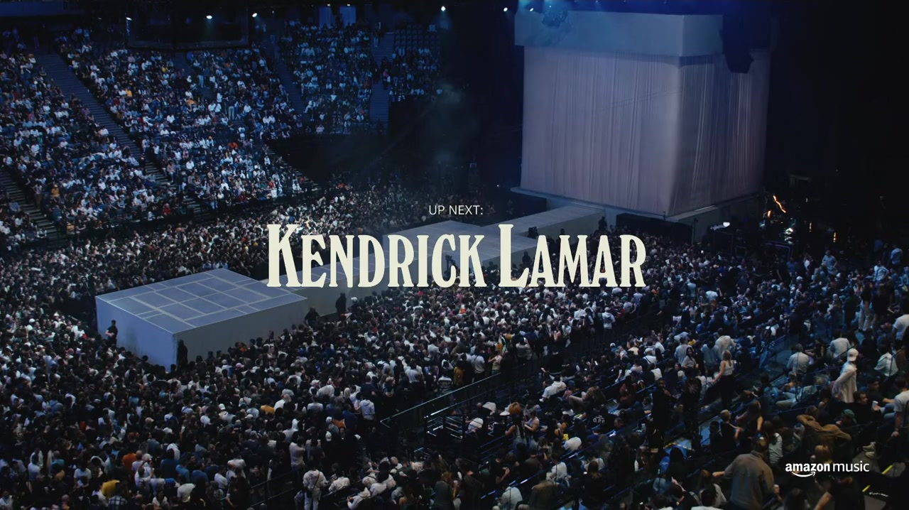 The Big Steppers Tour: Live from Paris screenshot 1