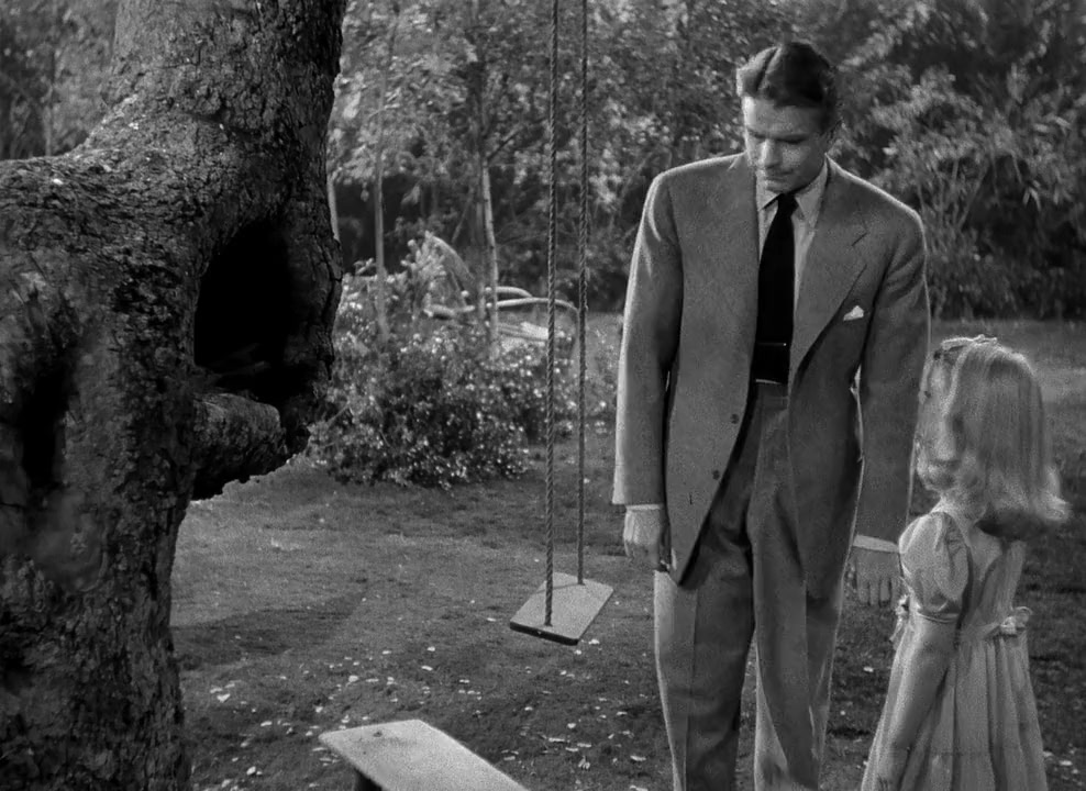 The Curse of the Cat People screenshot 2