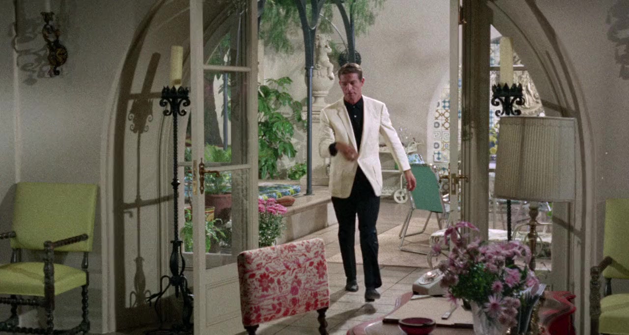 The Caper of the Golden Bulls screenshot 2