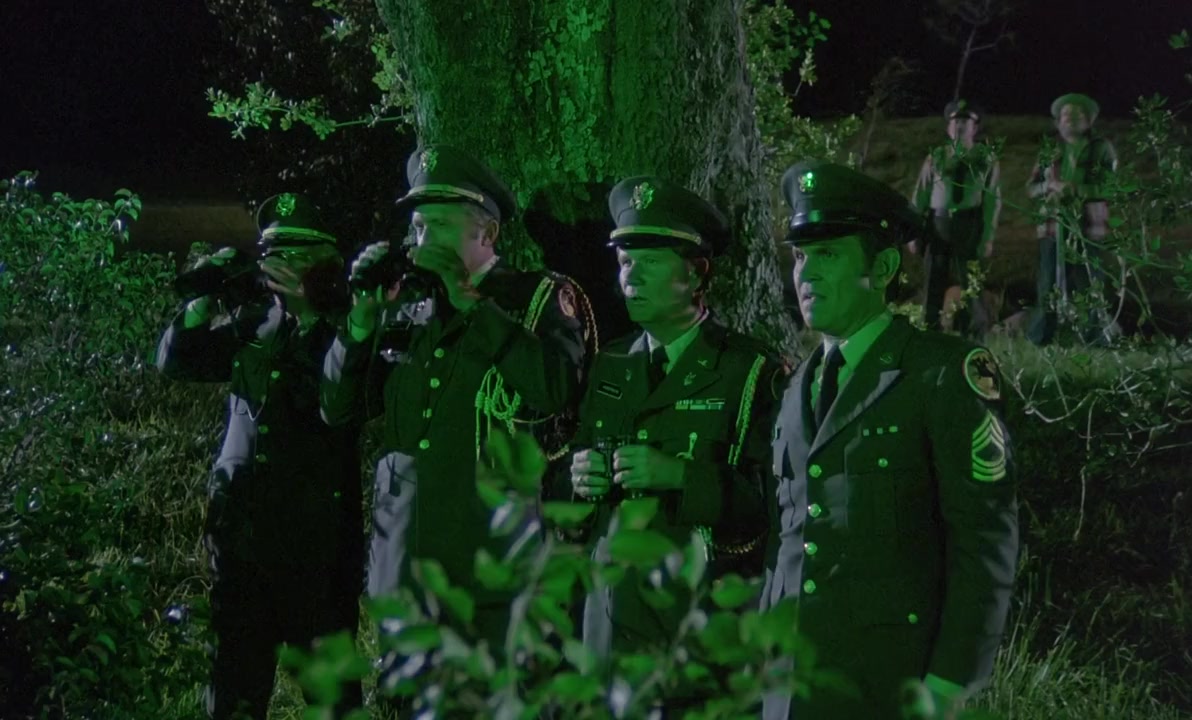 The Cat from Outer Space screenshot 1