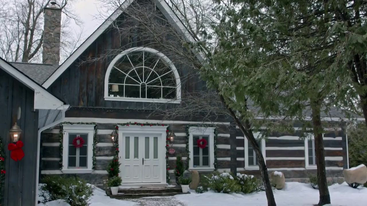 The Christmas Chalet screenshot 1
