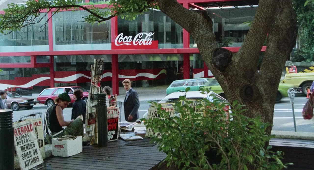 The Coca-Cola Kid screenshot 1