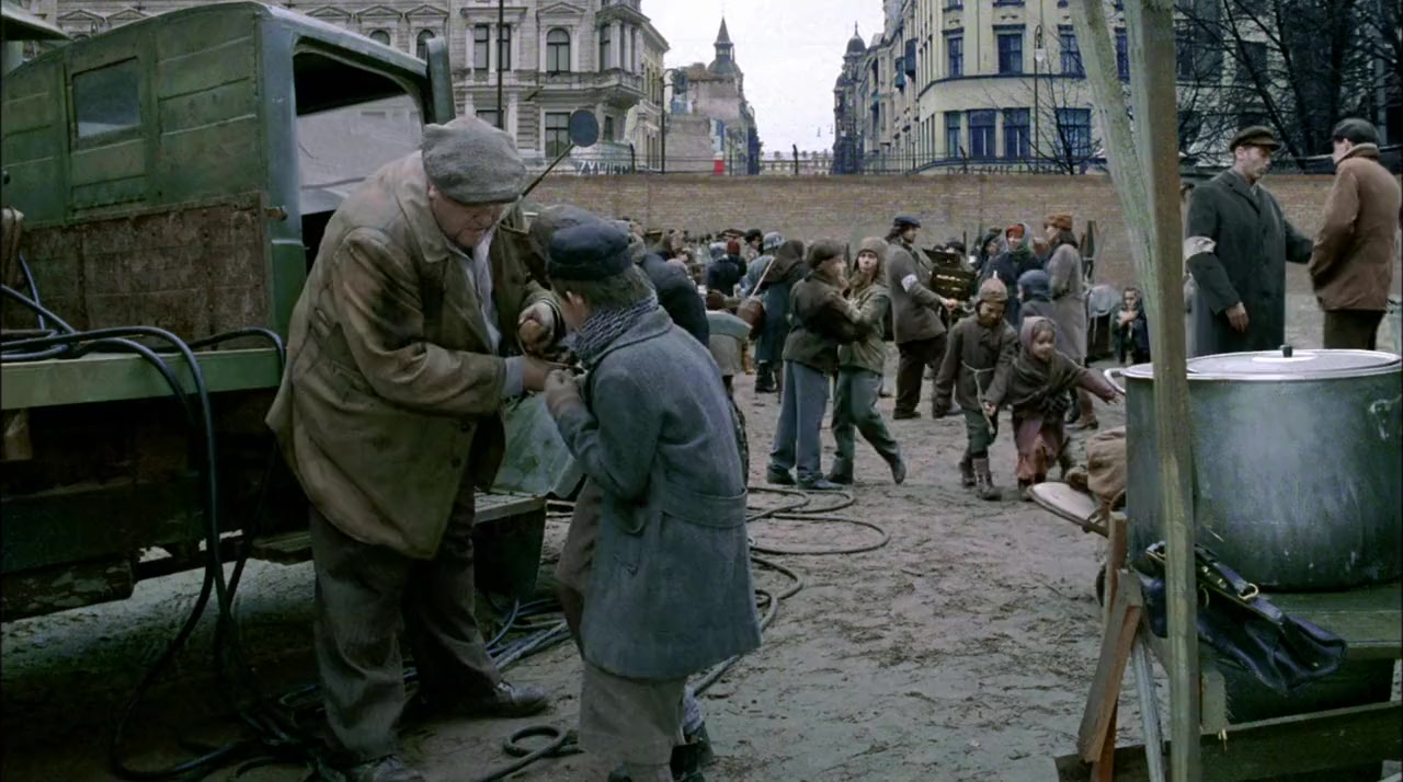The Courageous Heart of Irena Sendler screenshot 2