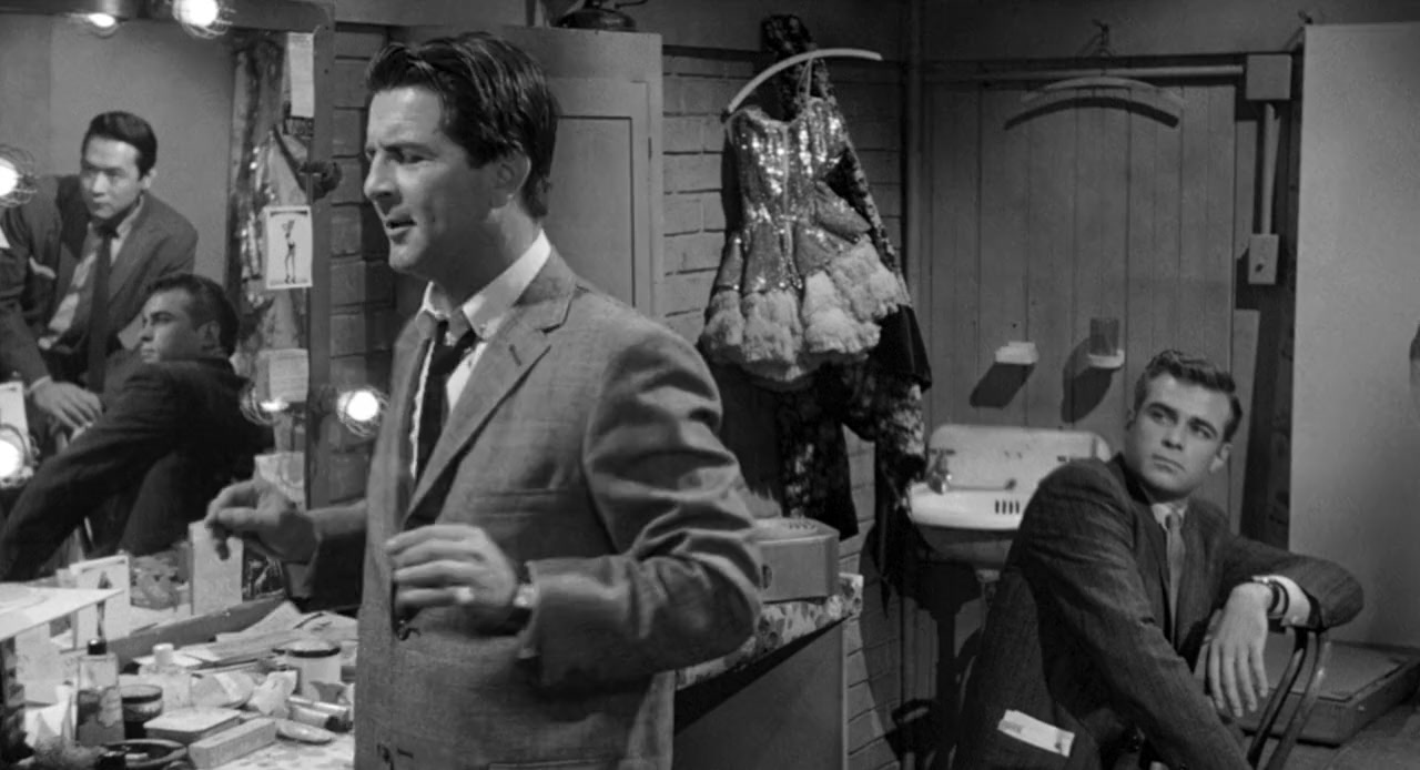 The Crimson Kimono screenshot 2