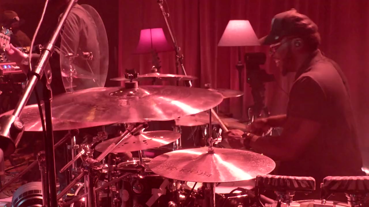 The Diary of Alicia Keys: Live from New York screenshot 2