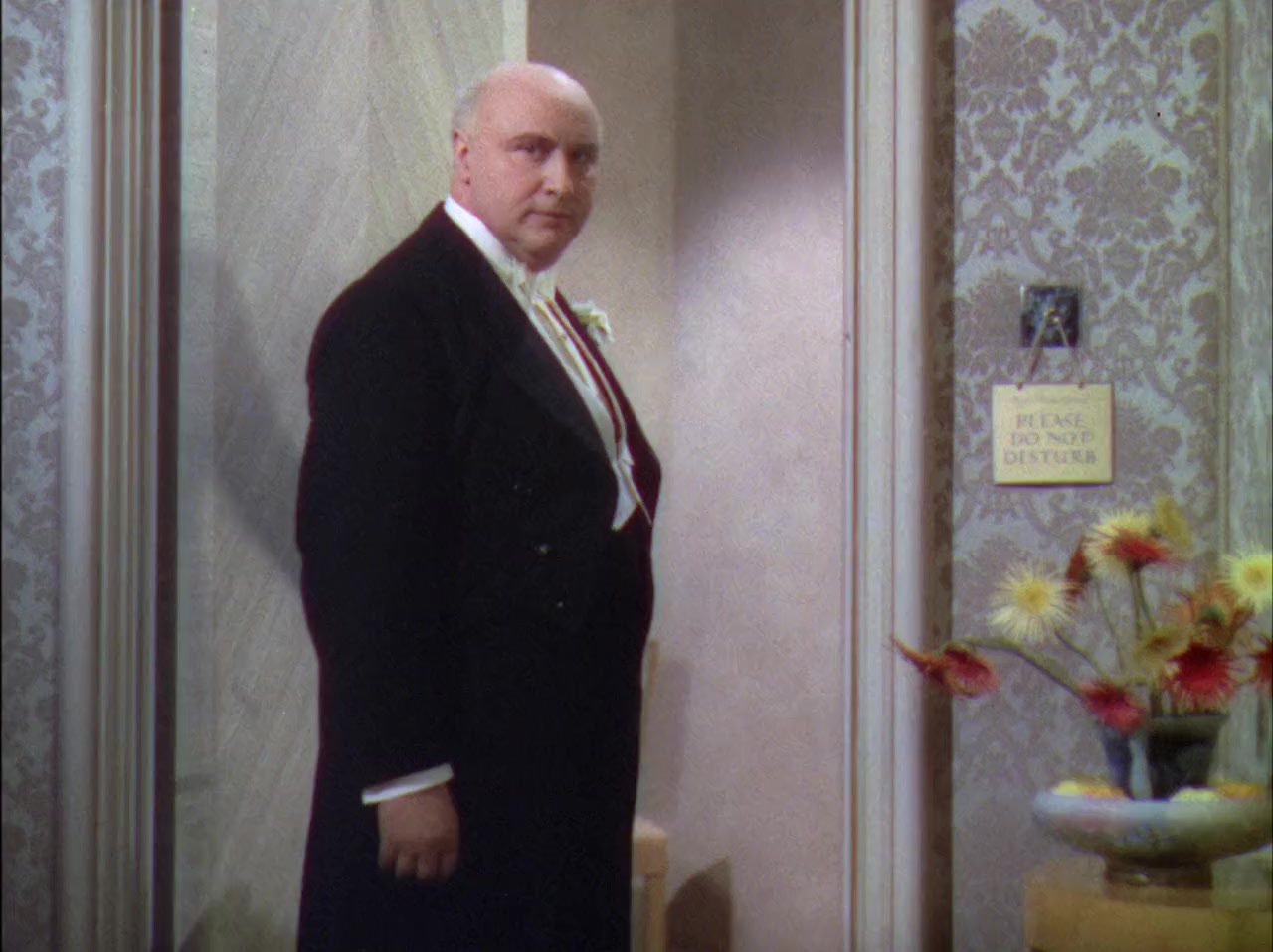 The Divorce of Lady X screenshot 3