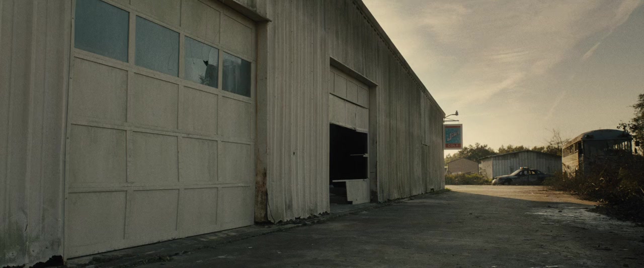 The Domestics screenshot 2