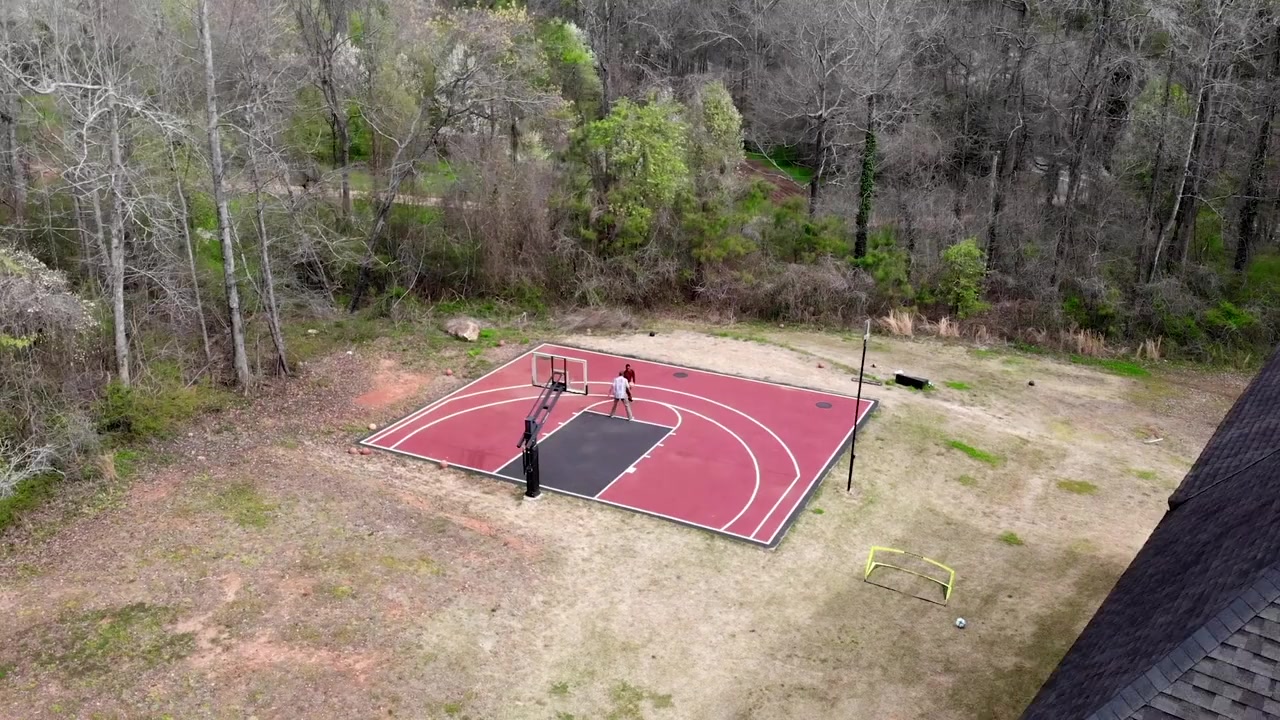 The Drone That Saved Christmas screenshot 1