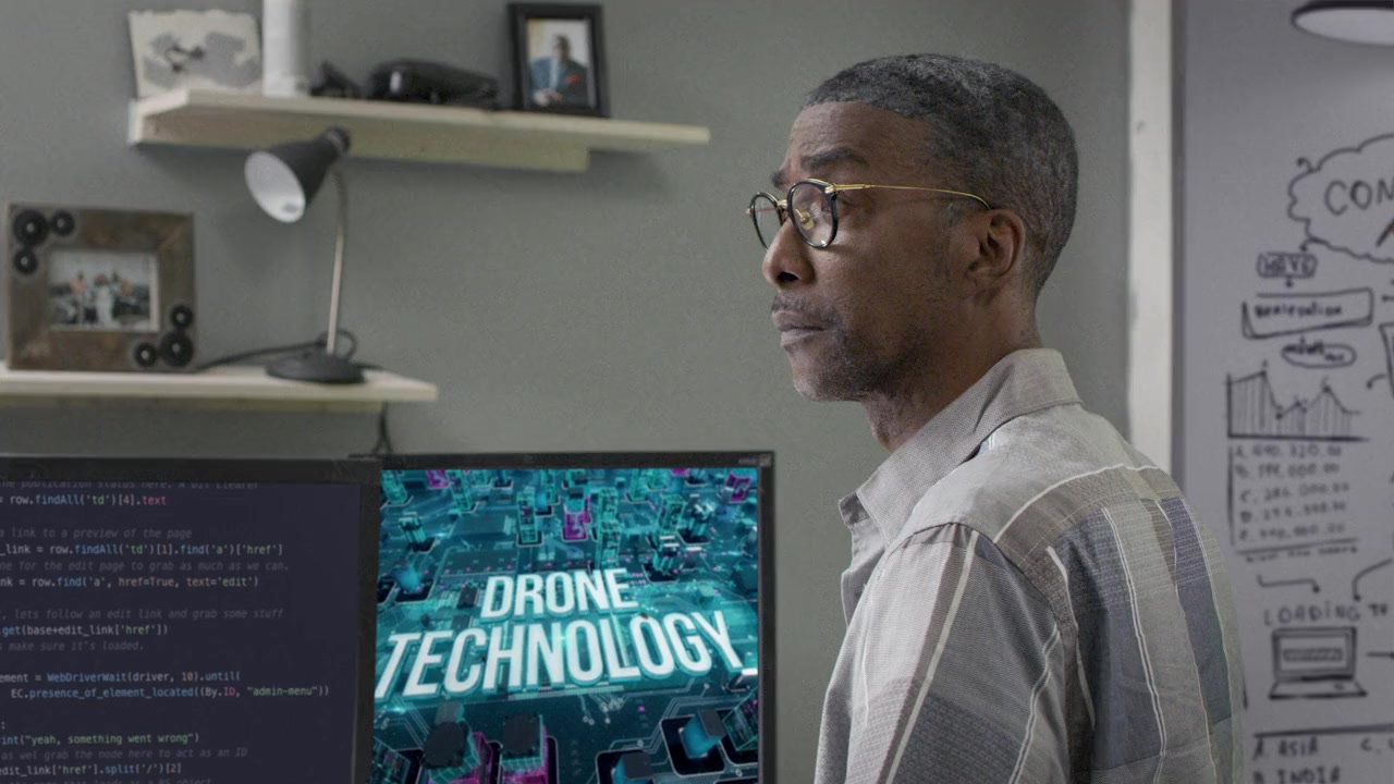 The Drone That Saved Christmas screenshot 3