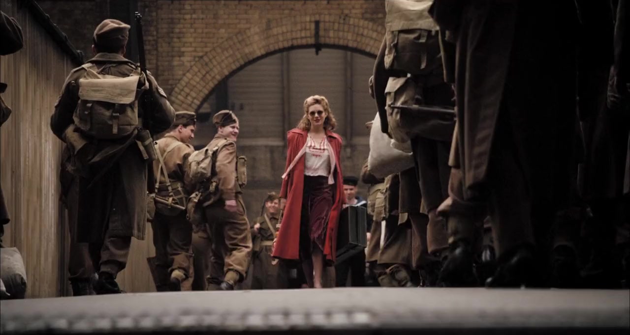 The Edge of Love screenshot 2