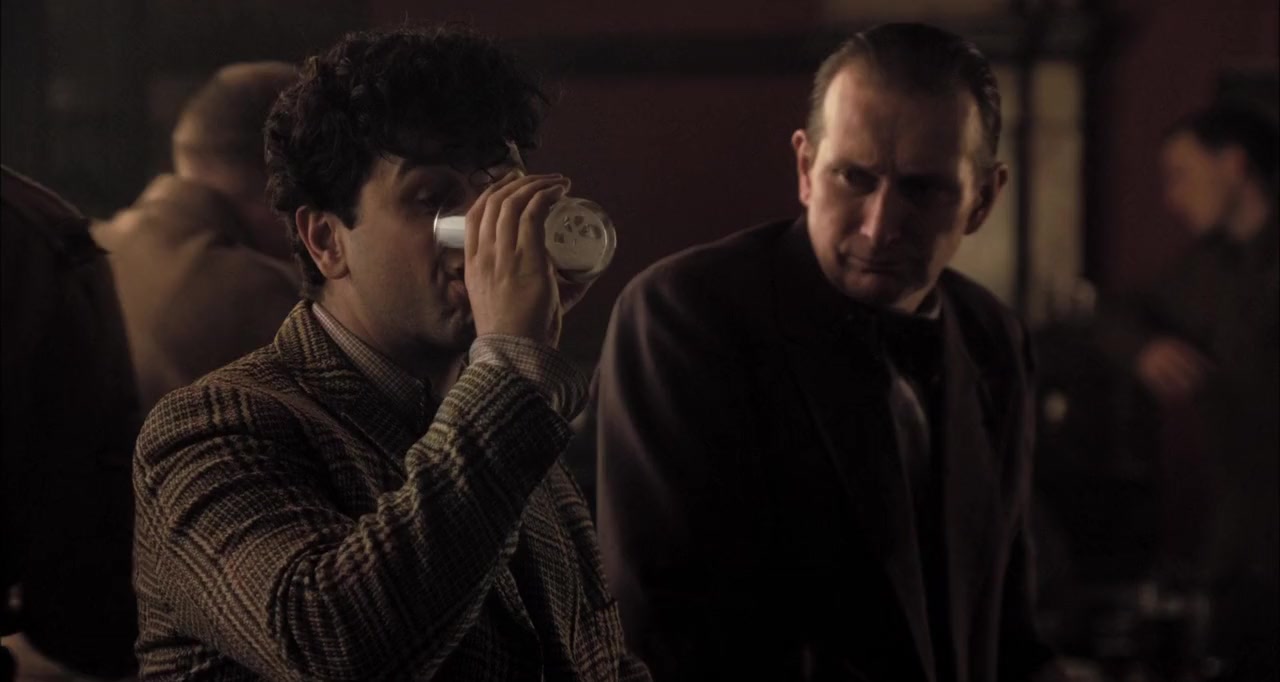 The Edge of Love screenshot 3