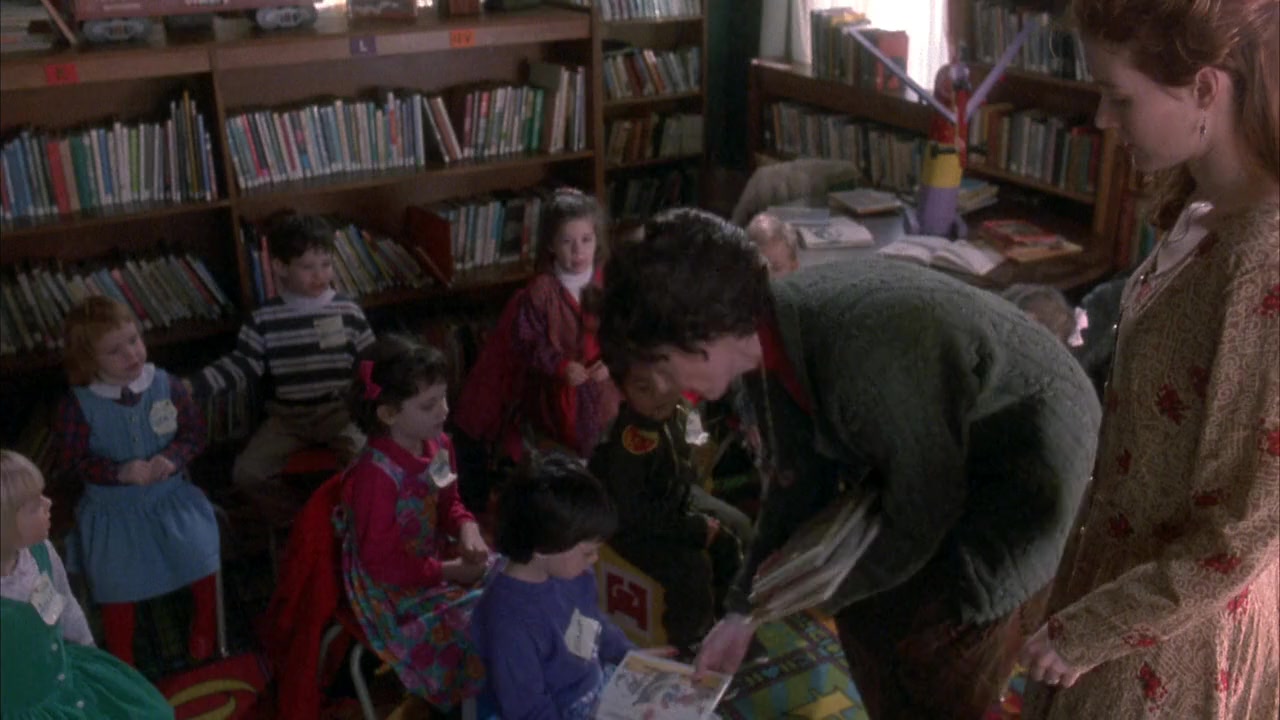The Gun in Betty Lou's Handbag screenshot 1