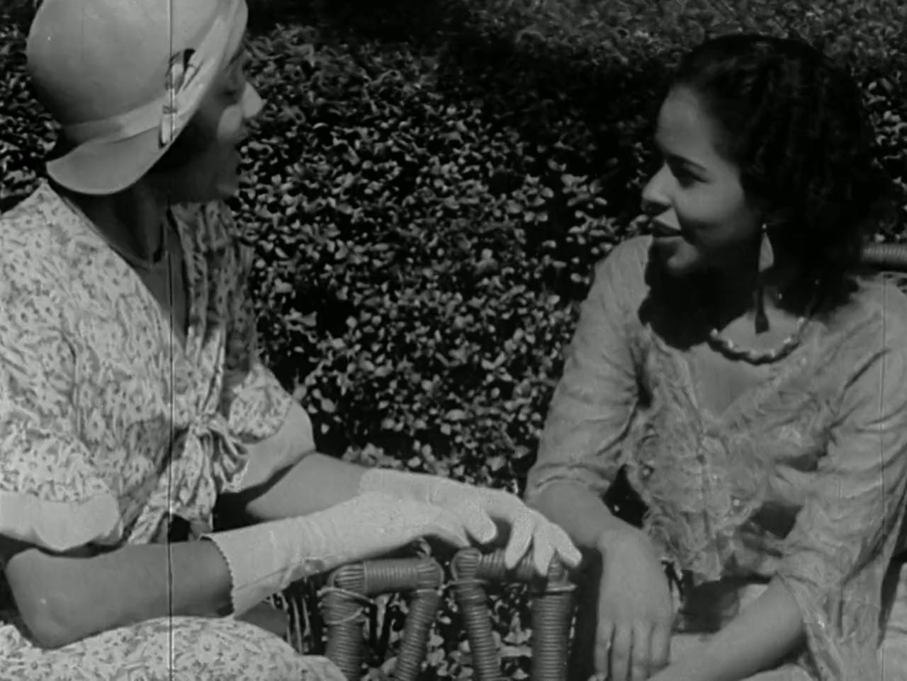 The Girl from Chicago screenshot 3