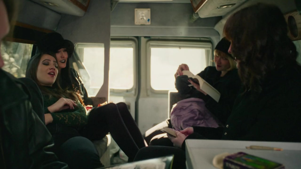 The Girl Who Cried Her Eyes Out screenshot 3