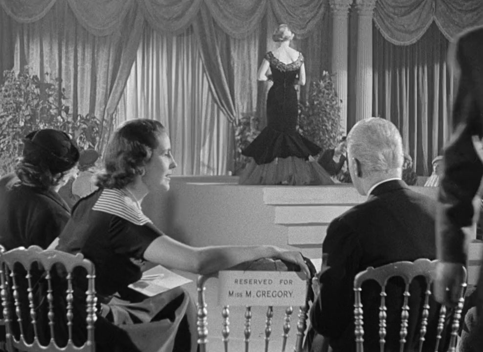 The Holly and the Ivy screenshot 3