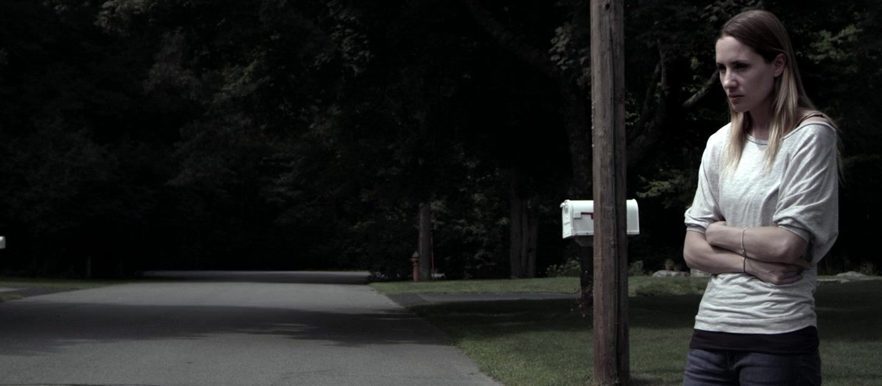 The House Across the Street screenshot 3