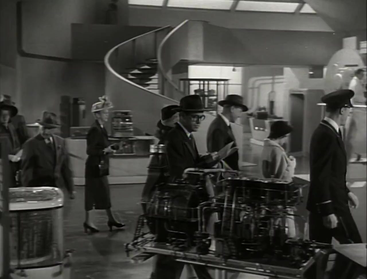 The Lady Takes a Sailor screenshot 3