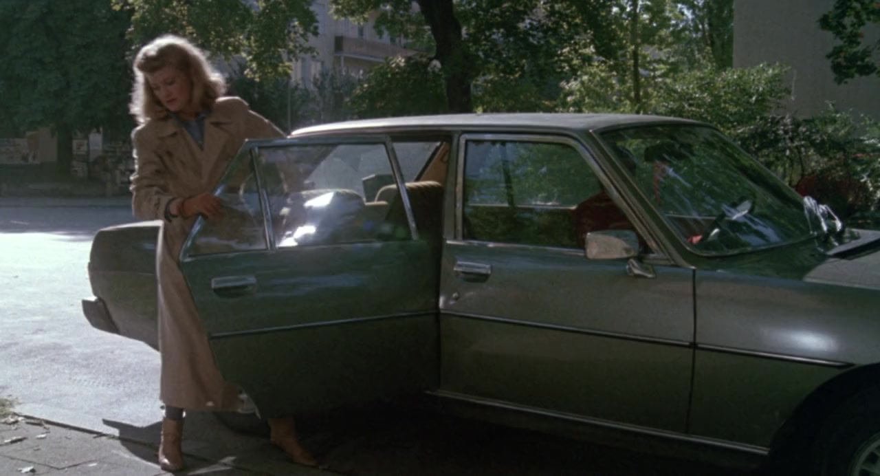 The Little Drummer Girl screenshot 3