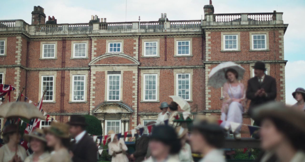 The Little Stranger screenshot 3