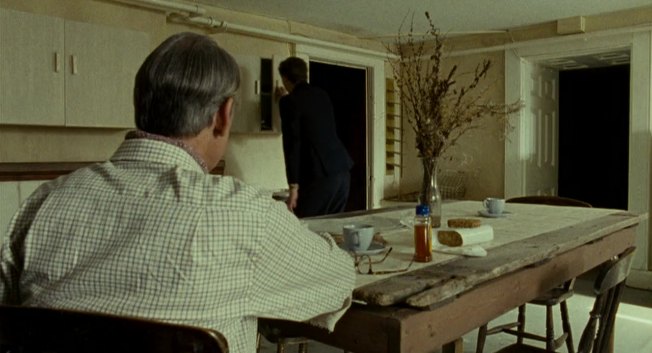 The Living and the Dead screenshot 3